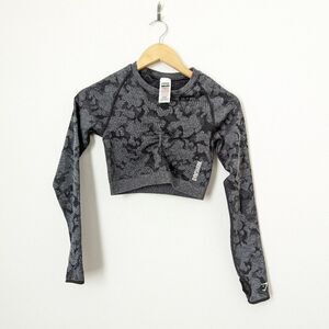 Gymshark black grey camo Adapt seamless long sleeve crewneck training crop top